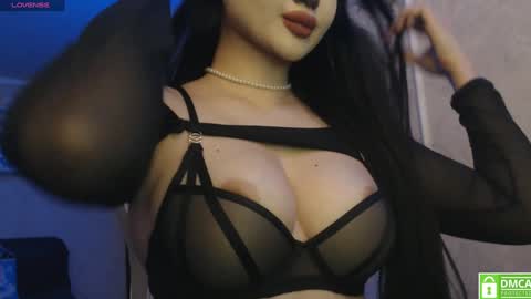 Snapshot of lunarose77 chatting on February 1, 8:26 pm Luna  online show from February 1, 8:26 pm