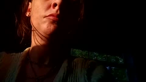 lunasecretadmirer online show from June 1, 10:39 am