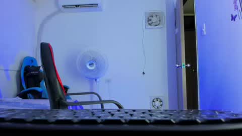 luna online show from February 22, 3:35 pm