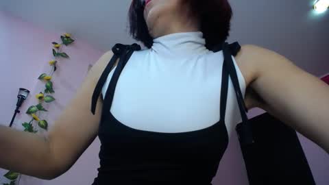 Luna Tamara online show from October 14, 6:27 am
