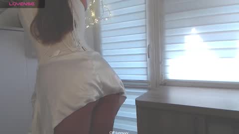 Adele  online USA time 11pm - 4am online show from March 24, 6:19 am