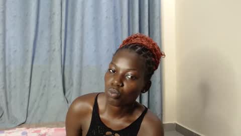 luo_queen online show from November 17, 11:22 am