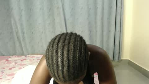 luo_queen online show from September 22, 3:27 am