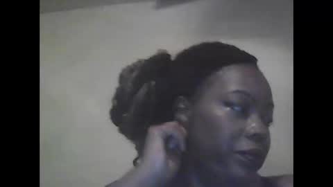 lusciousmocha online show from March 16, 2:47 am