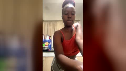 lushlola254 online show from March 2, 12:45 pm