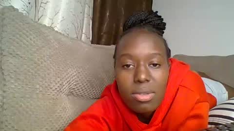 lushlola254 online show from October 27, 3:29 pm