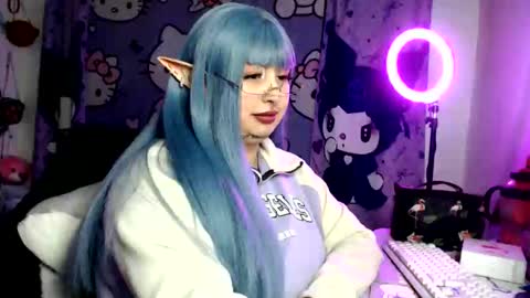 lussyevans_ online show from June 8, 6:47 am