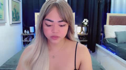 Trina online show from February 10, 2:41 am