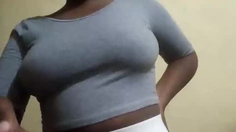 Snapshot of lustinshadows chatting on September 14, 2:31 am Nessy online show from September 14, 2:31 am