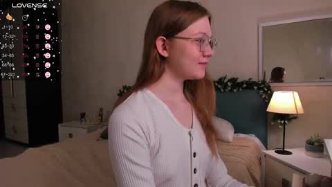 Tessa online show from December 20, 1:53 am