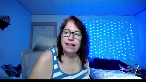 Shauna online show from December 4, 9:24 pm