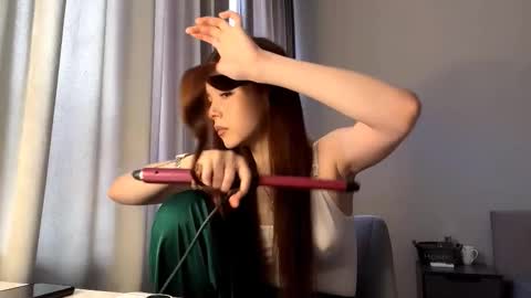 Adele online show from February 26, 8:35 am