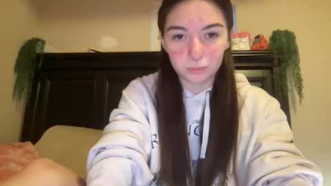 luvrxstarx online show from March 26, 12:57 am