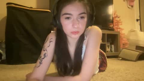 luvrxstarx online show from January 11, 3:33 am