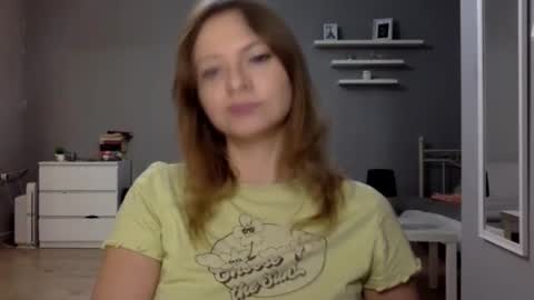 Millie online show from October 30, 9:49 pm