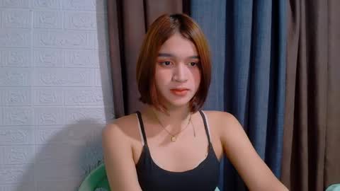 queen lux online show from April 23, 9:50 pm