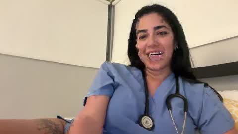 luxcher22 online show from January 14, 3:22 am