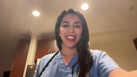 luxcher22 online show from February 8, 3:19 am