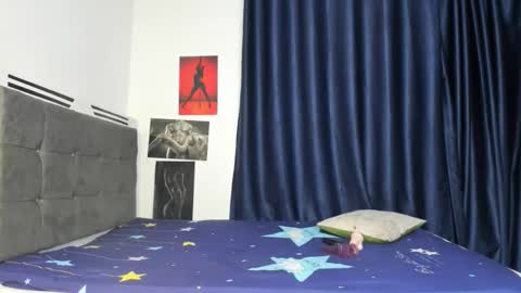 luxedollxoxoo online show from March 23, 9:10 pm