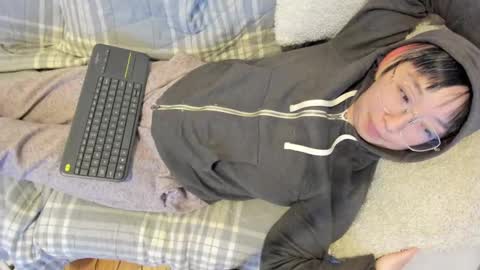 LuxGray online show from October 16, 1:30 am