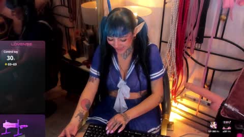 Snapshot of luxifer_666 chatting on January 31, 8:01 pm Luxifer online show from January 31, 8:01 pm