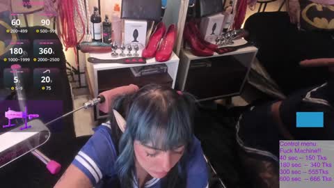Snapshot of luxifer_666 chatting on December 9, 8:01 pm Luxifer online show from December 9, 8:01 pm