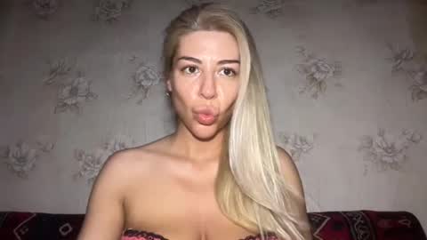 LuxSonyaStar online show from July 5, 1:28 pm