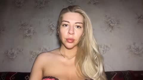 LuxSonyaStar online show from July 20, 1:02 pm
