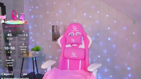 Lynn online show from October 18, 1:19 am