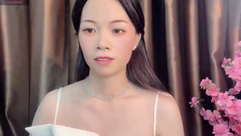 Snapshot of lynnalltop_165_keke chatting on October 14, 7:44 am lynnalltop_165_keke online show from October 14, 7:44 am