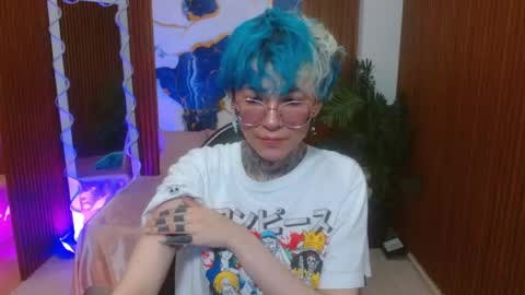 lyra_tay online show from March 18, 11:26 am