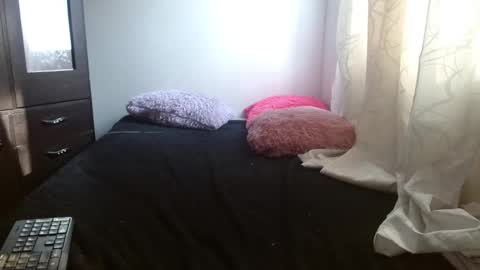 maaddy_thompson online show from February 12, 9:16 pm