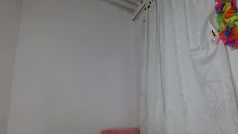Snapshot of maaddy_thompson chatting on September 23, 9:57 pm maaddy_thompson online show from September 23, 9:57 pm