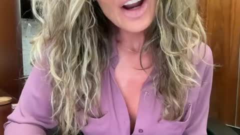 madame_andi online show from June 18, 11:59 am