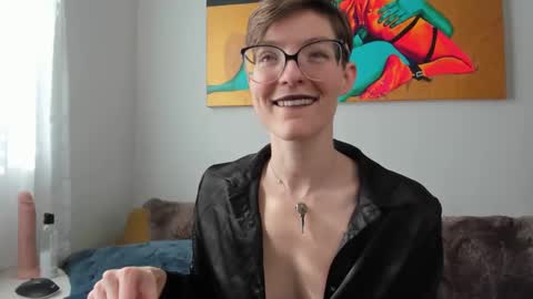 Madam Mezusa online show from January 31, 8:54 pm