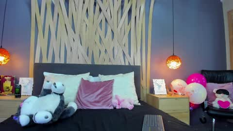 Madisson online show from March 31, 6:08 pm