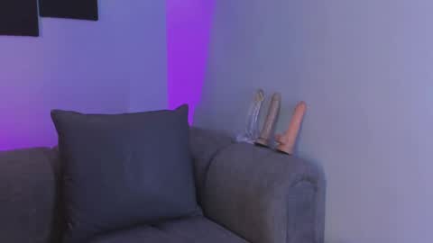 Maddy  online show from February 11, 7:59 pm