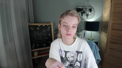 madelaines online show from December 21, 8:51 am