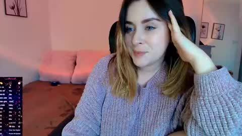 Snapshot of madelamee chatting on September 17, 9:46 pm madelamee online show from September 17, 9:46 pm
