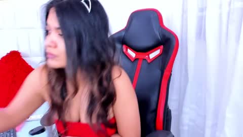 Snapshot of madelinejackson chatting on January 16, 4:28 am Madeline online show from January 16, 4:28 am