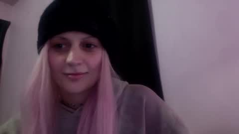 madeline online show from February 4, 12:19 pm