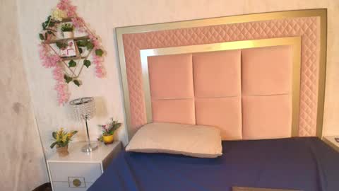 madhison_5 online show from February 18, 12:37 pm