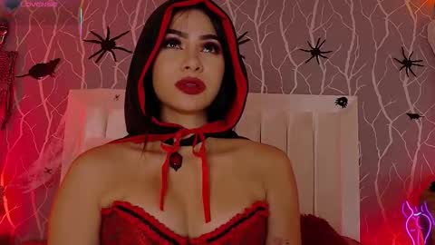    online show from October 31, 3:05 pm