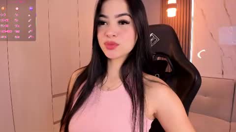 Madi Fox online show from June 11, 2:58 pm