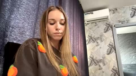 Sara online show from March 16, 6:28 am