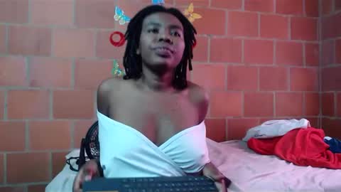 Snapshot of magaharper1 chatting on January 27, 4:22 pm magaharper1 online show from January 27, 4:22 pm