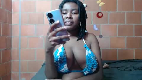 Snapshot of magaharper1 chatting on September 26, 6:33 am magaharper1 online show from September 26, 6:33 am