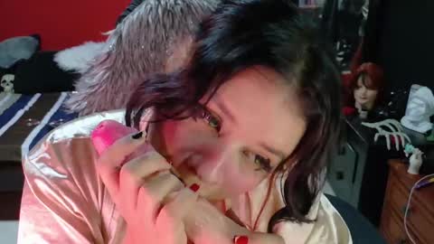 MaggCass online show from March 6, 12:43 am