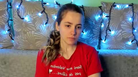 Maggie online show from March 3, 3:34 am