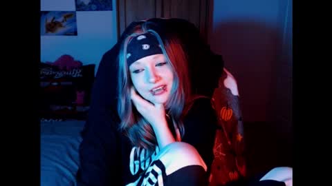 Magdalene Swaggy online show from March 3, 6:14 pm